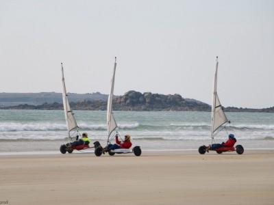 Char a voile - Plage de Kerhillio